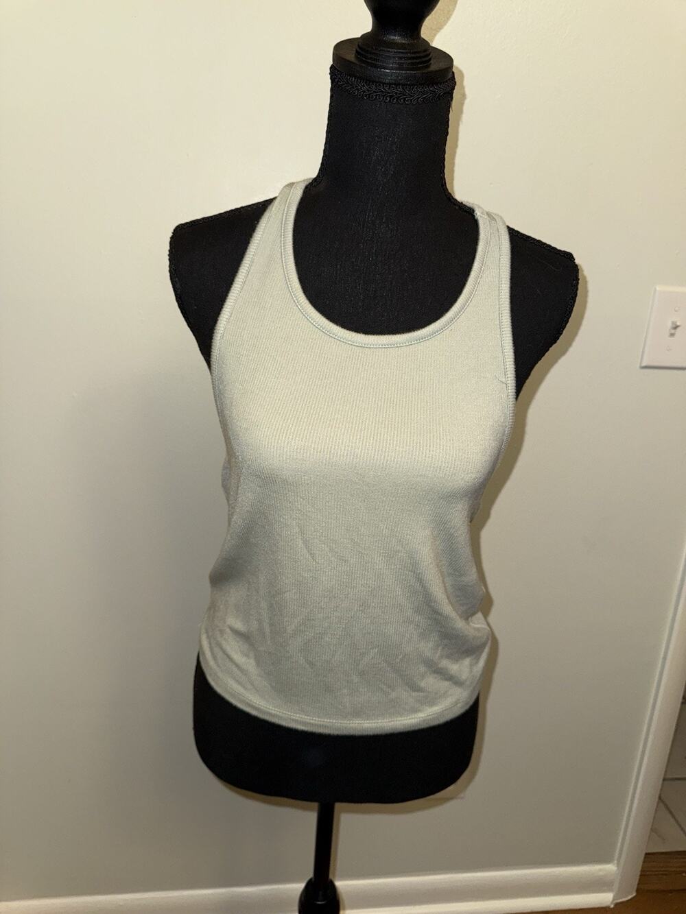 Lulus Green Rib Knit Sleeveless Racerback Cami Camisole Crop Tank Top Size LG